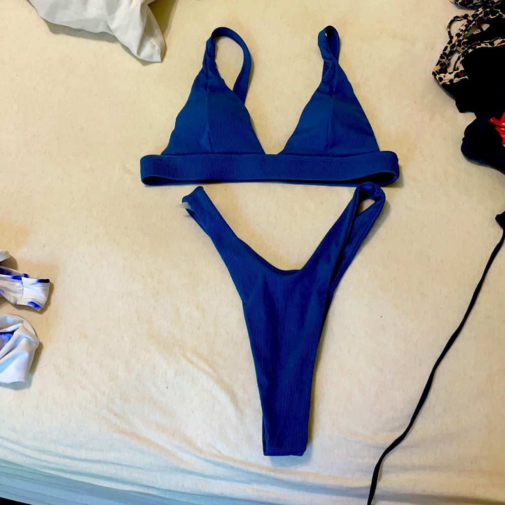 Swim suit bikini